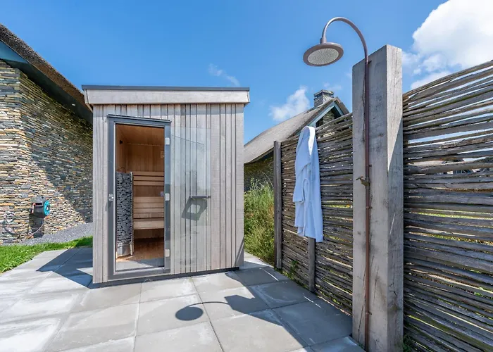 Buytenplaats 189 Villa *